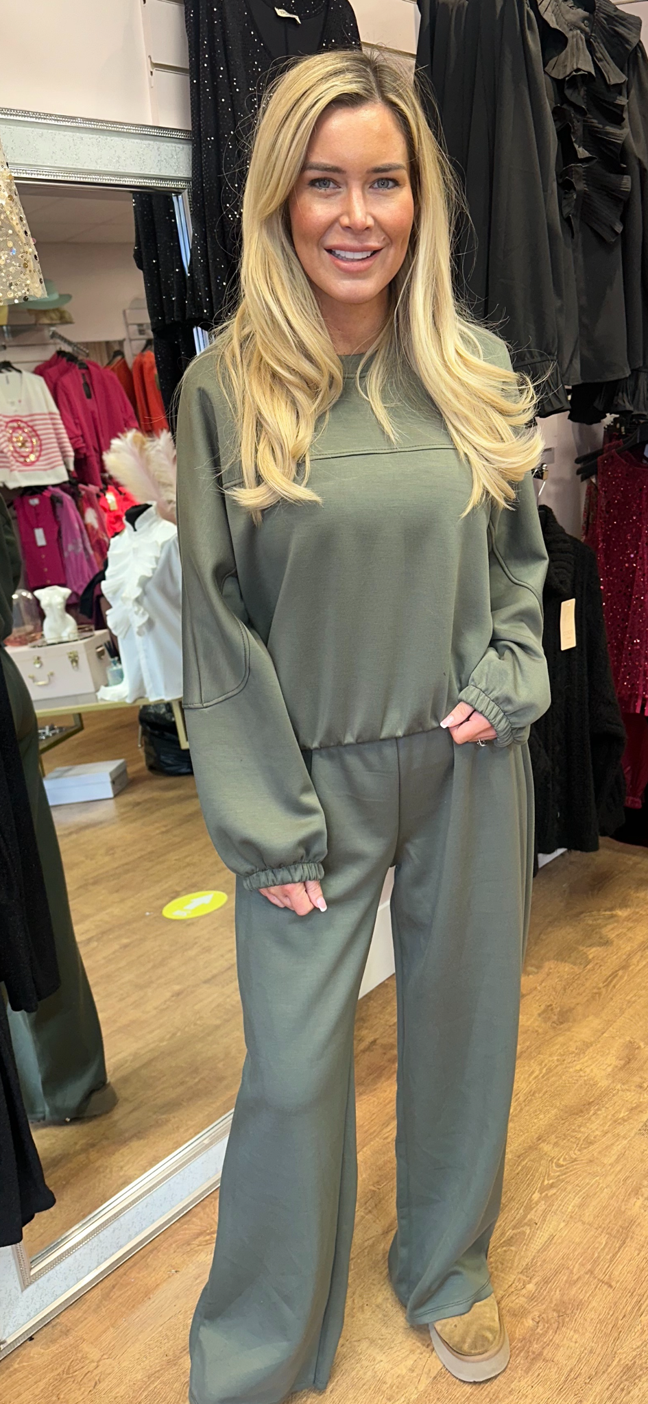 Mollie LOUNGESET khaki