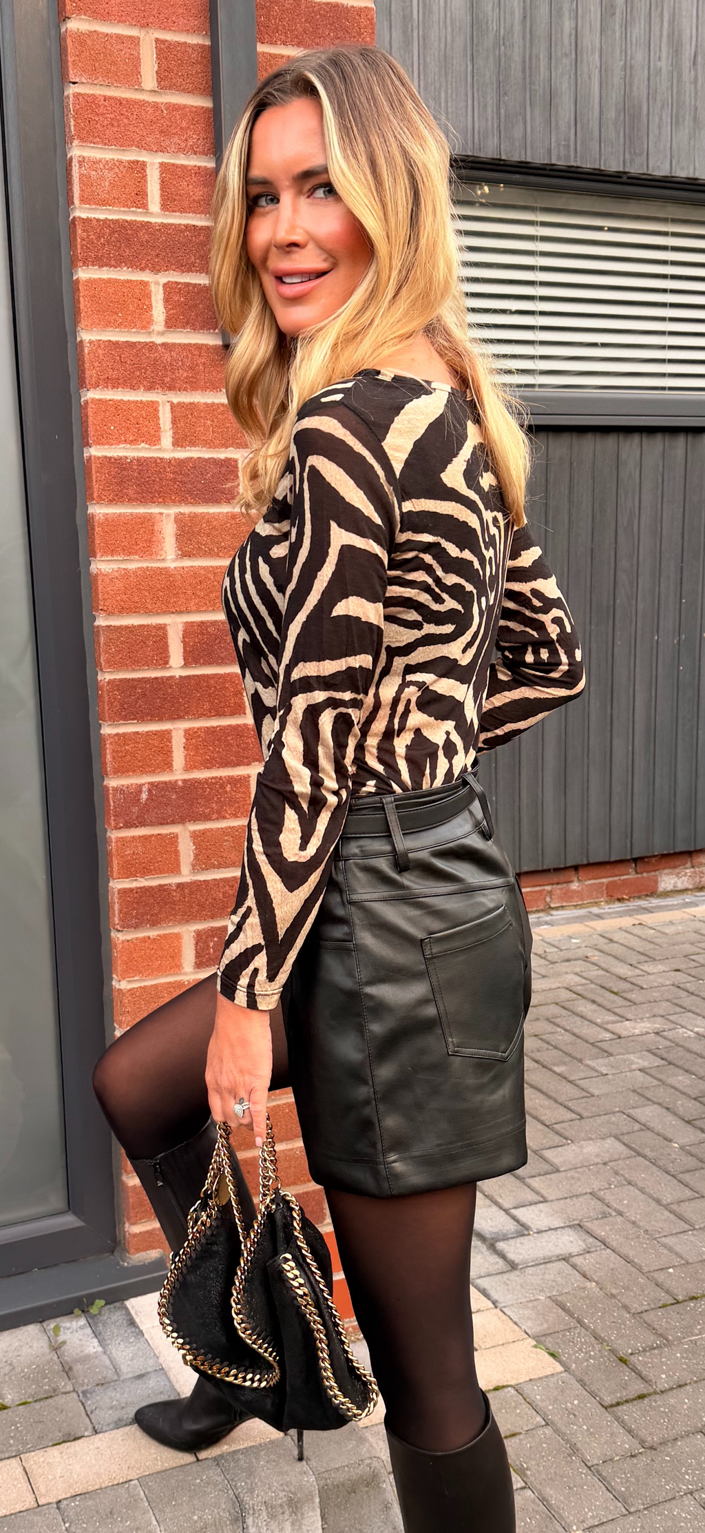 Black leather short