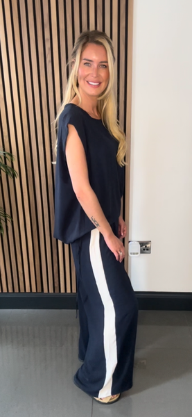 CAMILA set navy