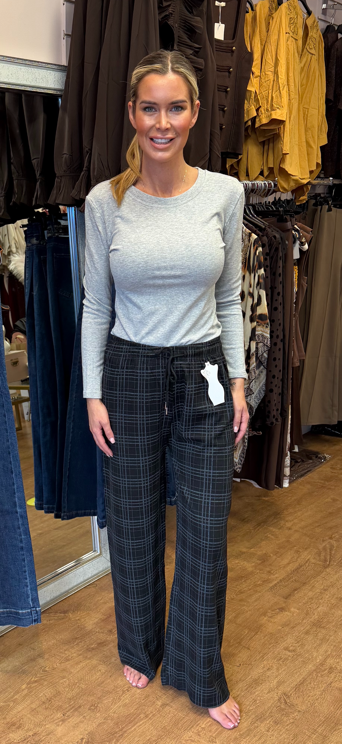 LOLA trousers checked black