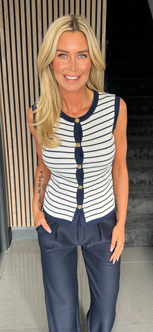 SISI top navy
