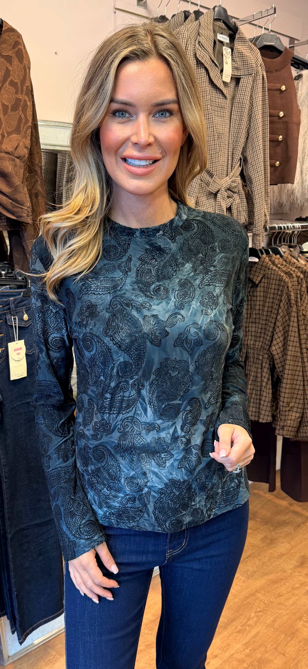 IRIS top black