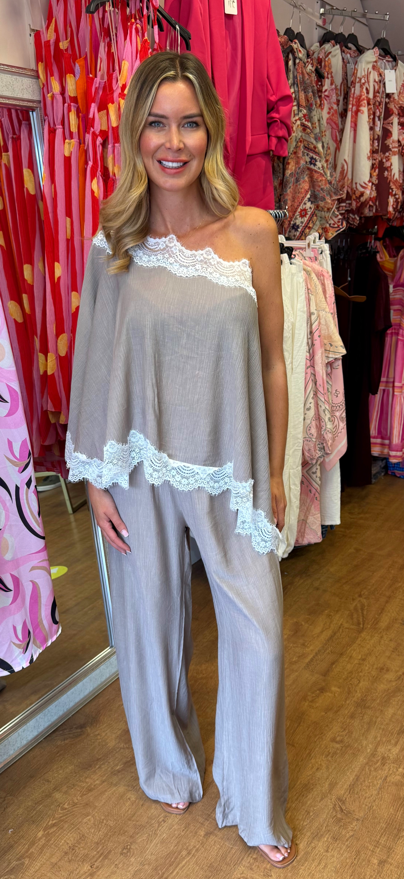 ATHENA set taupe