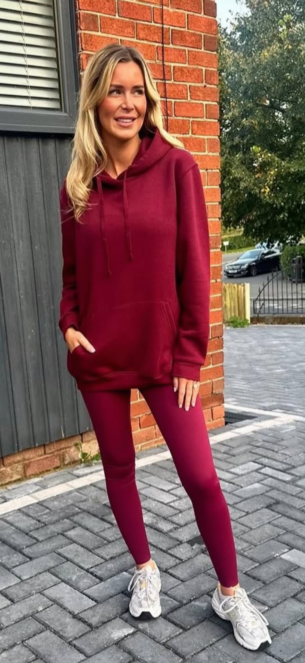 Wine hoodie oversized