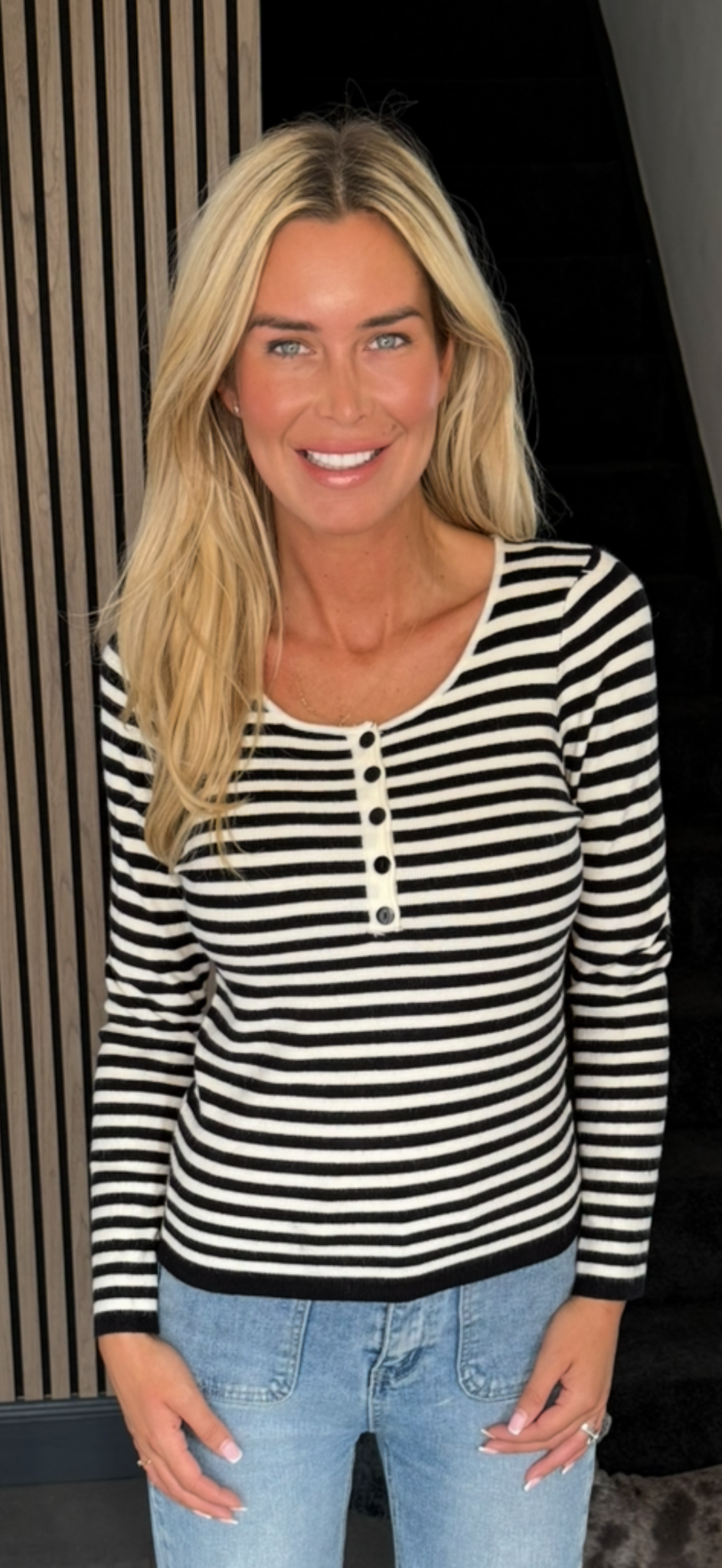 KANA top black