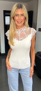 KIA top white