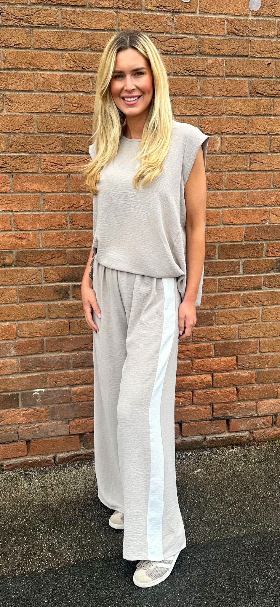 CAMILA set beige